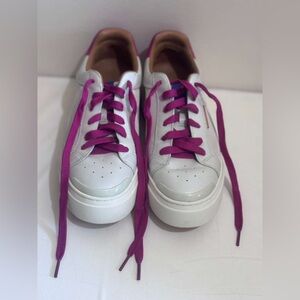 Tory Burch Tan Sole sneackers